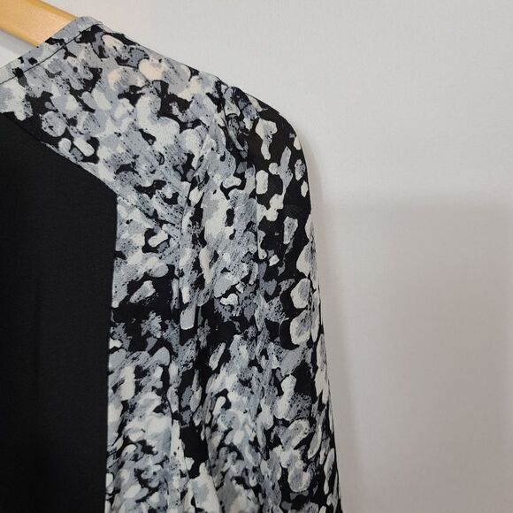 Black flower sleeve with belt women's dress - Picture 4 of 11